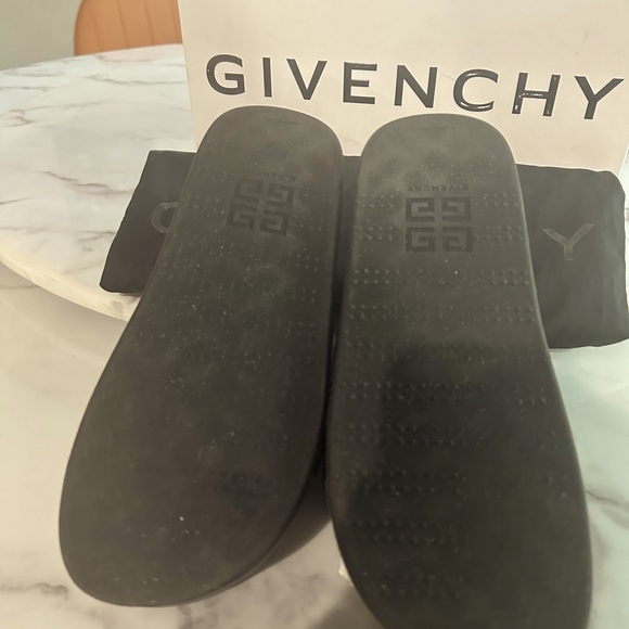 Givenchy Platform Slides - Picture 3 of 5